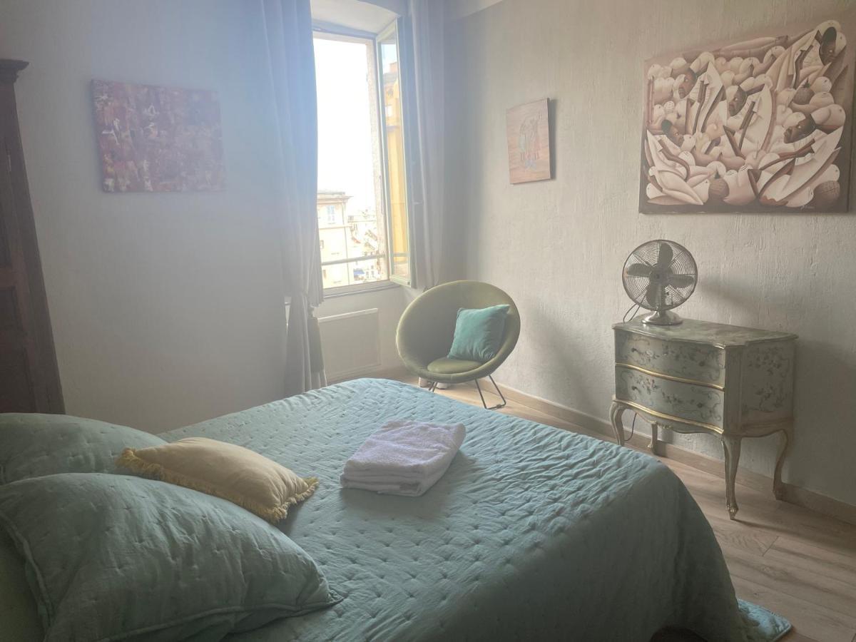Appartement Bastia Au Pied Du Vieux Port المظهر الخارجي الصورة