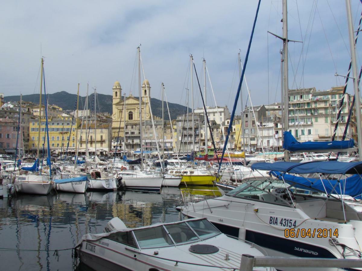 Appartement Bastia Au Pied Du Vieux Port المظهر الخارجي الصورة